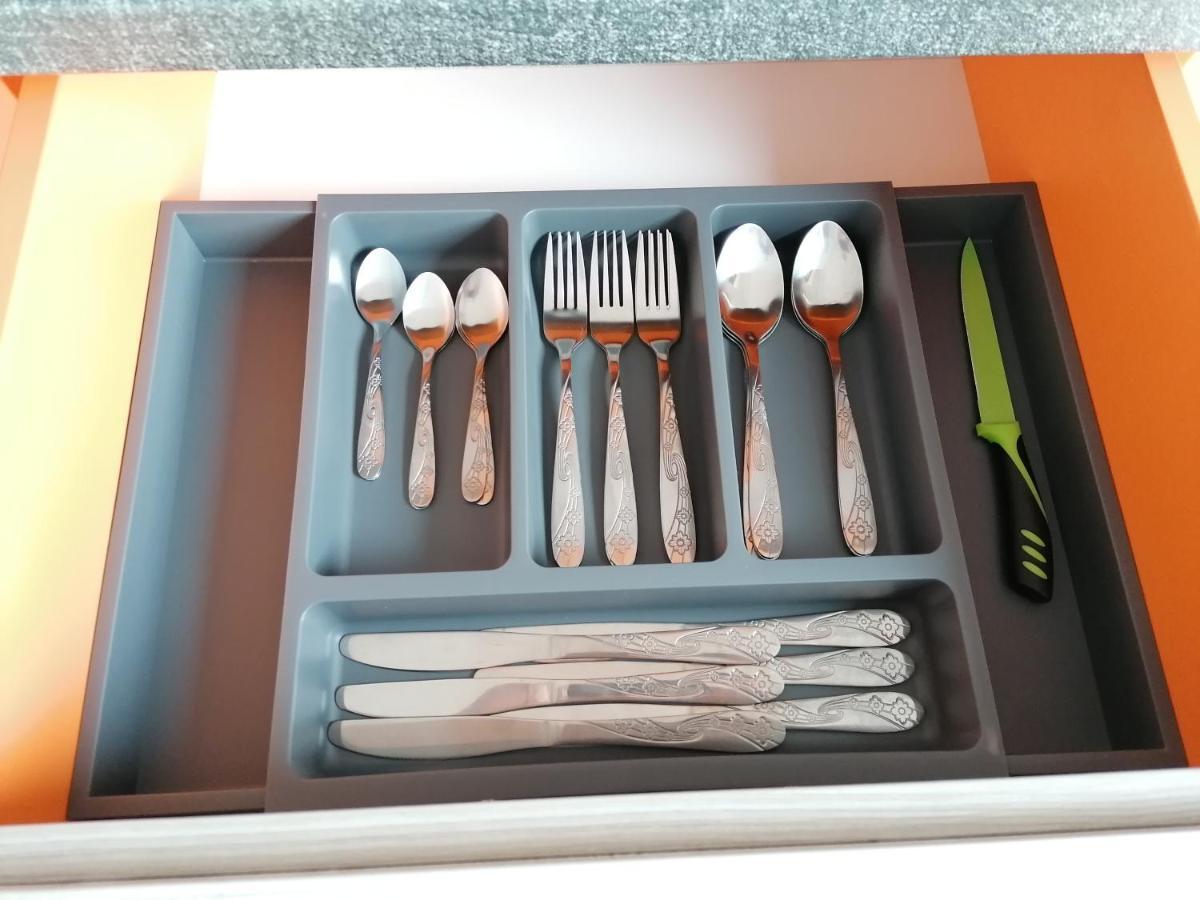 Ama Apartament Cu Terasa 50 Mp & Parcare บราชอฟ ภายนอก รูปภาพ