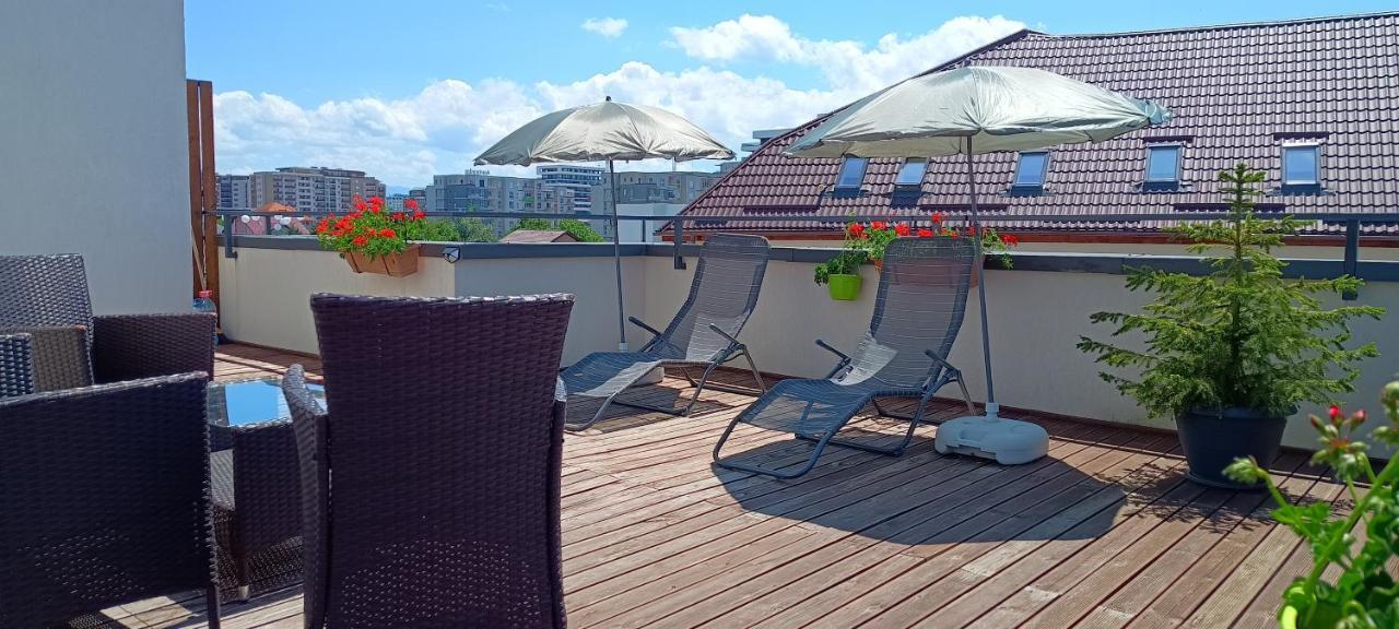 Ama Apartament Cu Terasa 50 Mp & Parcare บราชอฟ ภายนอก รูปภาพ